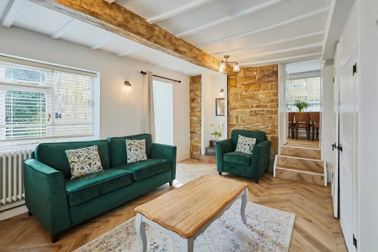 Host & Stay - Cragg Cottage Whitby
